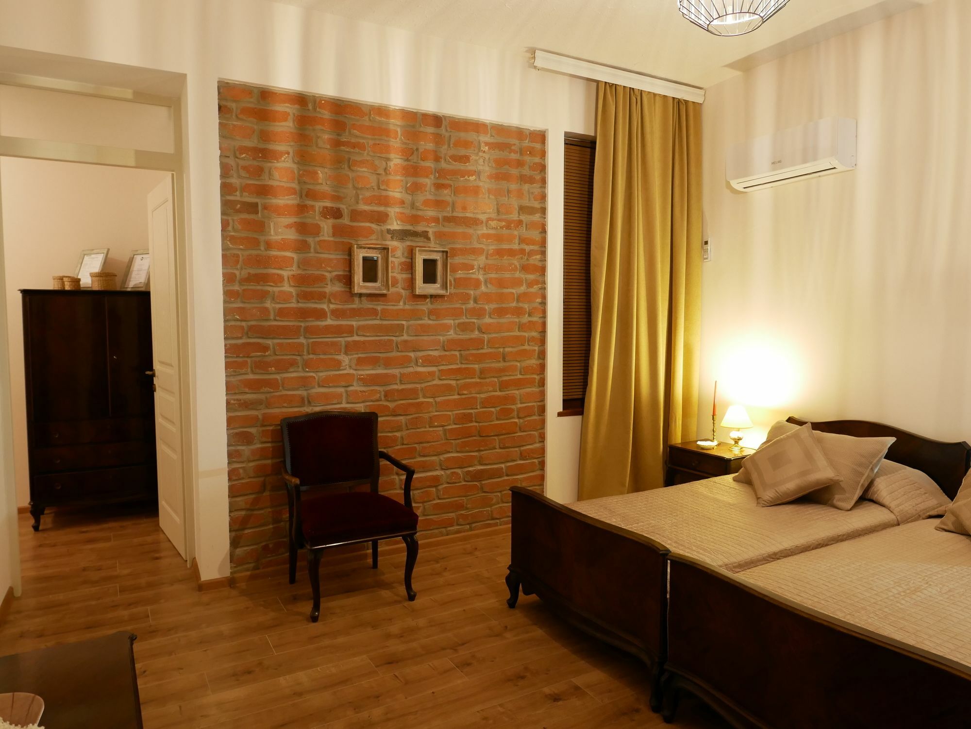 My Garden Hotel Tbilisi ภายนอก รูปภาพ