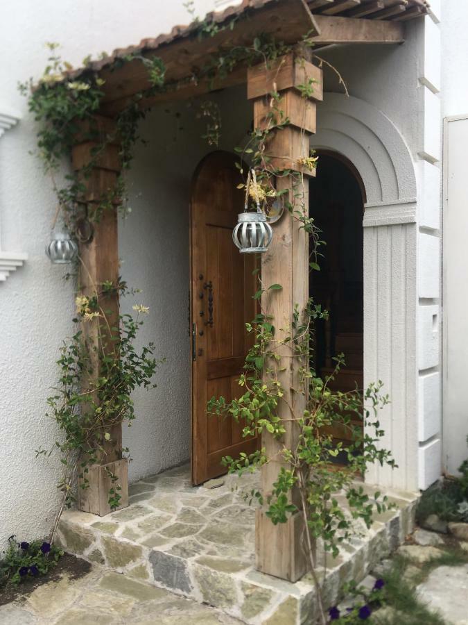 My Garden Hotel Tbilisi ภายนอก รูปภาพ