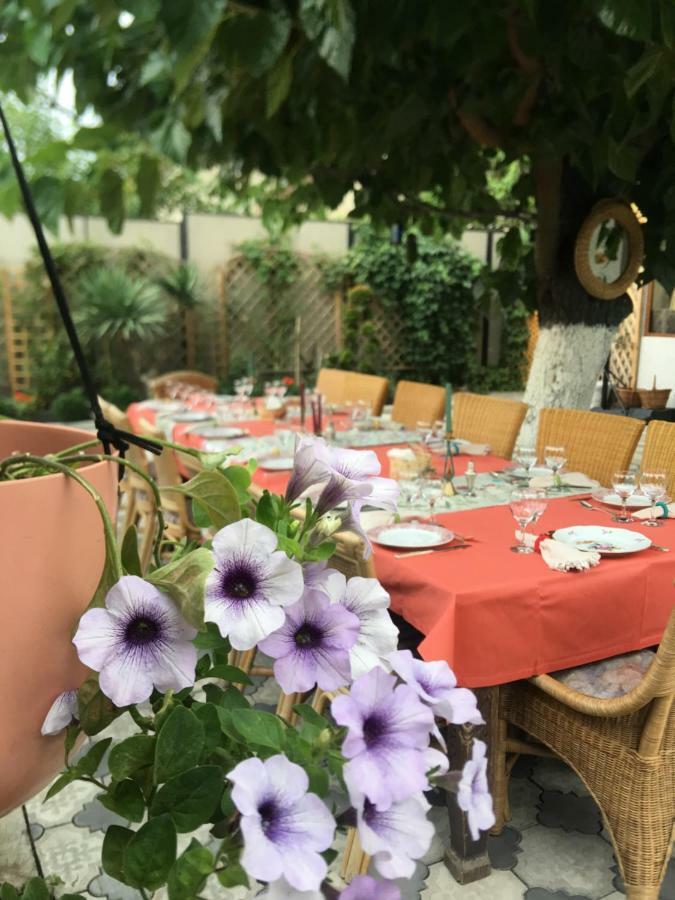 My Garden Hotel Tbilisi ภายนอก รูปภาพ